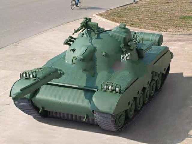 翰林镇充气坦克战车